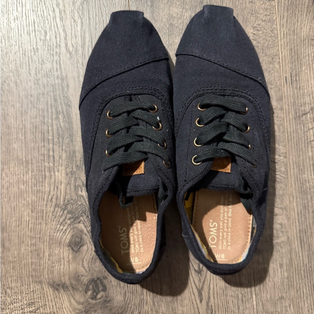 TOMS Black Canvas Lace-Up Shoes